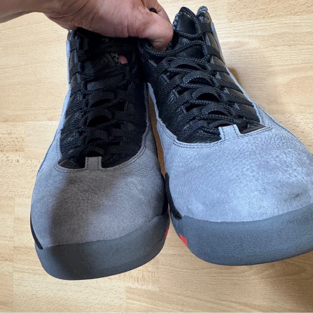 Air Jordan Sneaker Mens 11.5 Gray Black Retro 'Cool Grey' Air Jordan Collection